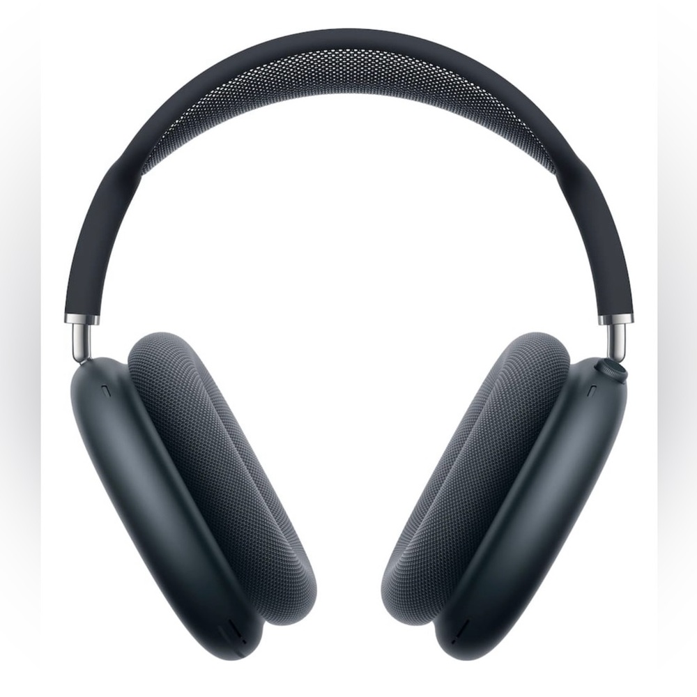Apple AirPod Maxes